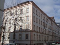 View of the building (Peter-Tunner-Str. 25)