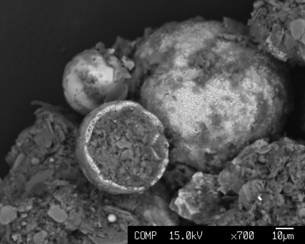 kugelige Komponente; Foto: A. Lafner (Masterarbeit 2009)