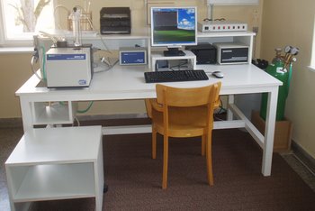 Agico-Multifunktionsgerät im Paläomagnetiklabor Agico-Multifunktionsgerät im Paläomagnetiklabor